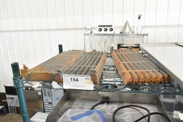 BRAND NEW SCRATCH AND DENT! Lot of Various Items Including Charbroiler Grates, Regency 600IB1824LID Ice Bin Lid. - Image 2 of 5