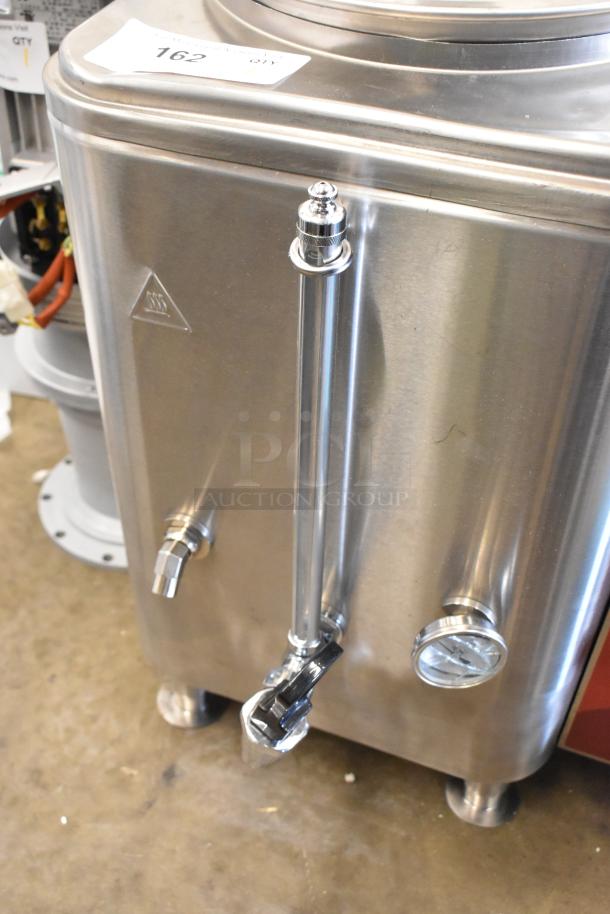 BRAND NEW SCRATCH AND DENT! 2025 Avantco 177HWD10 Stainless Steel 10 Gallon Bulk Hot Water Dispenser. 120 Volts, 1 Phase. - Image 4 of 8
