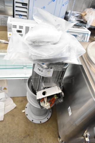BRAND NEW SCRATCH AND DENT! Hobart Garbage Disposal. 208-230 Volts. - Item #1194018