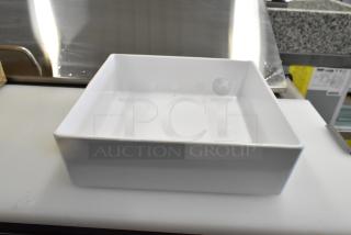 Box of 6 Tablecraft M4004WH bowls, 4 Qt. white melamine, 10" x 10" x 3", minor scratches. Straight-sided design.