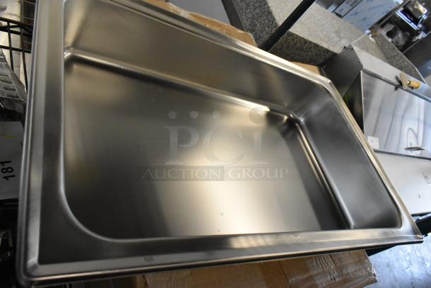 4 BRAND NEW SCRATCH AND DENT! Choice 922WATRPNFUL 4" Deep Full Size Water Pan. 4 Times Your Bid! - Image 4 of 5