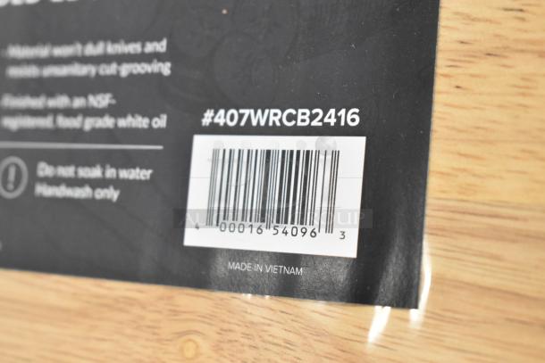 BRAND NEW SCRATCH AND DENT! Choice 407WRCB2416 24" x 16" x 1 3/4" Wood Cutting Board with Rounded Edges - Image 4 of 5