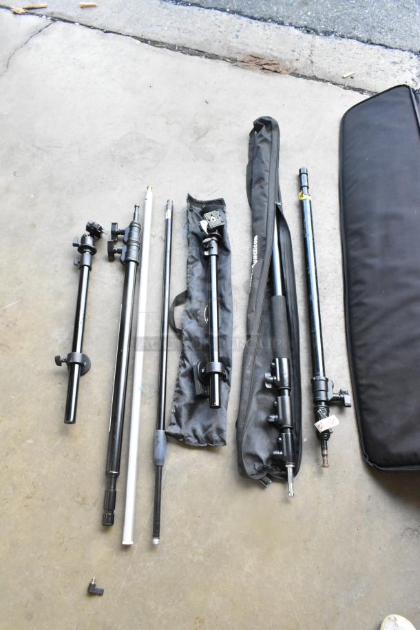 Various Tripod Pieces in Soft Case. - Image 1 of 11