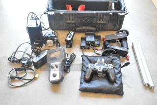 Lot with Ditogear unit, 3 Ditogear modules, 2 Ditogear LensDrives, Sony controller, accessories, in hard case.