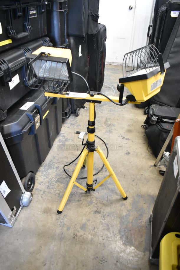 Metal Floor Style Double Portable Work Light - Image 1 of 6