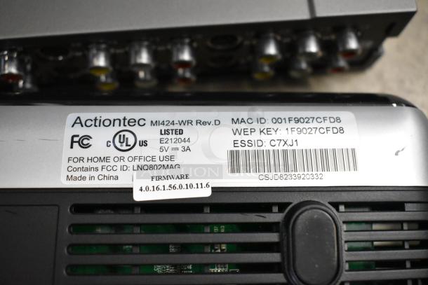 Lot of electronics including Actiontec MI424-WR Rev.D router with FCC ID LNQ802MAG. Features S-Video and RF modulator inputs.