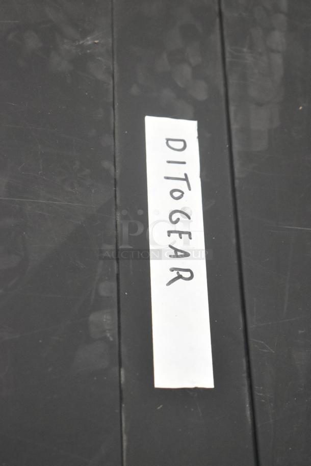 Ditogear hard case with label, containing cables, Vipow LP7.5-12, Dragon Frame, and Ditogear unit, in good condition.