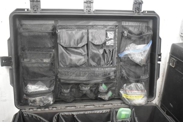 Ditogear hard case with cables, Vipow LP7.5-12 battery, Dragon Frame, Ditogear unit. Multiple mesh pockets, good condition.