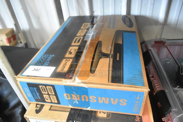 IN ORIGINAL BOX! Samsung LS22PINSF/ZA Television. - Image 1 of 2