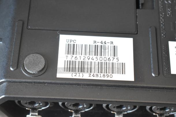 Roland 4 Channel Portable Recorder in Hard Case - Image 10 of 11