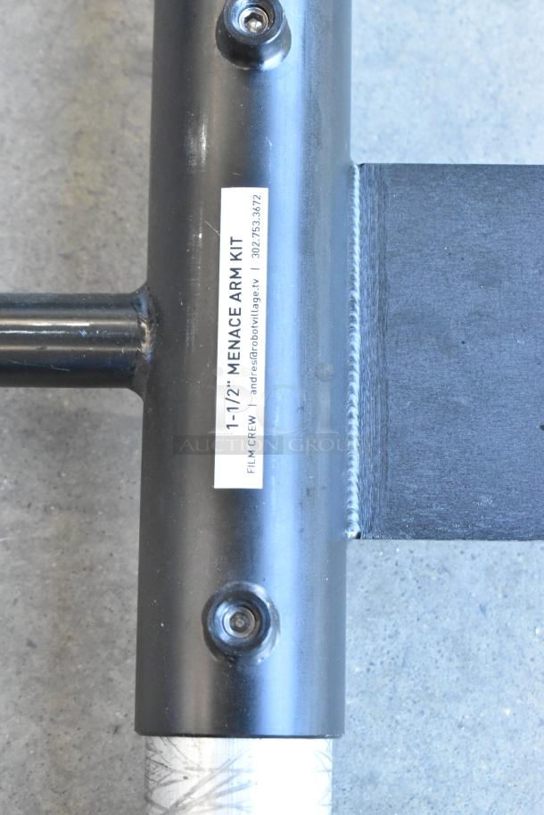 8 Various Poles. 8 Times Your Bid! - Image 6 of 8