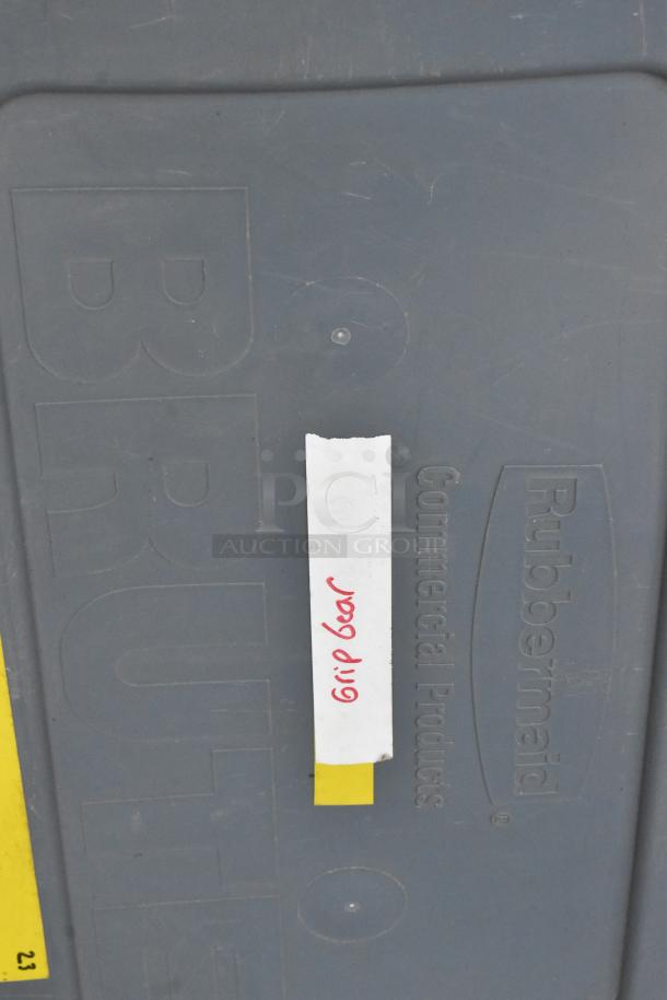ALL ONE MONEY! Lot of Various Items Including Clamps and Grip Gear in Poly Bin - Image 8 of 8