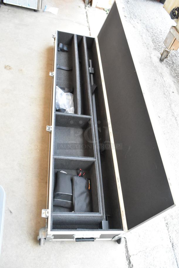 Hard Case - Image 2 of 5
