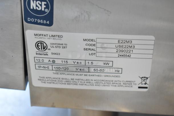 BRAND NEW SCRATCH AND DENT! Moffat Turbofan 952USE22M3 E22M3 Turbofan Single Deck Half Size Electric Convection Oven with Mechanical Controls, 1.5 Cu. Ft. - 110-120 volts, 1 Phase. - Image 9 of 9