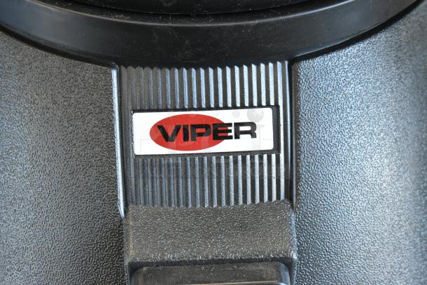 BRAND NEW SCRATCH AND DENT! Viper SN18WD Shovelnose 18 Gallon Wet / Dry Vacuum with Squeegee and Tool Kit - Image 3 of 9