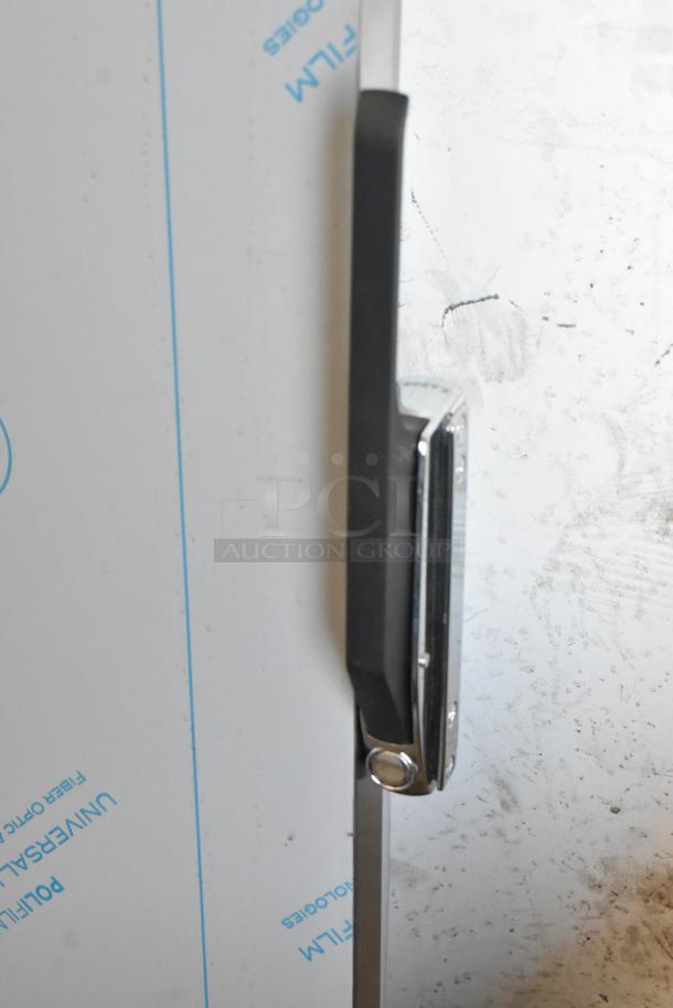 BRAND NEW SCRATCH AND DENT! Stainless Steel Door - Image 4 of 7