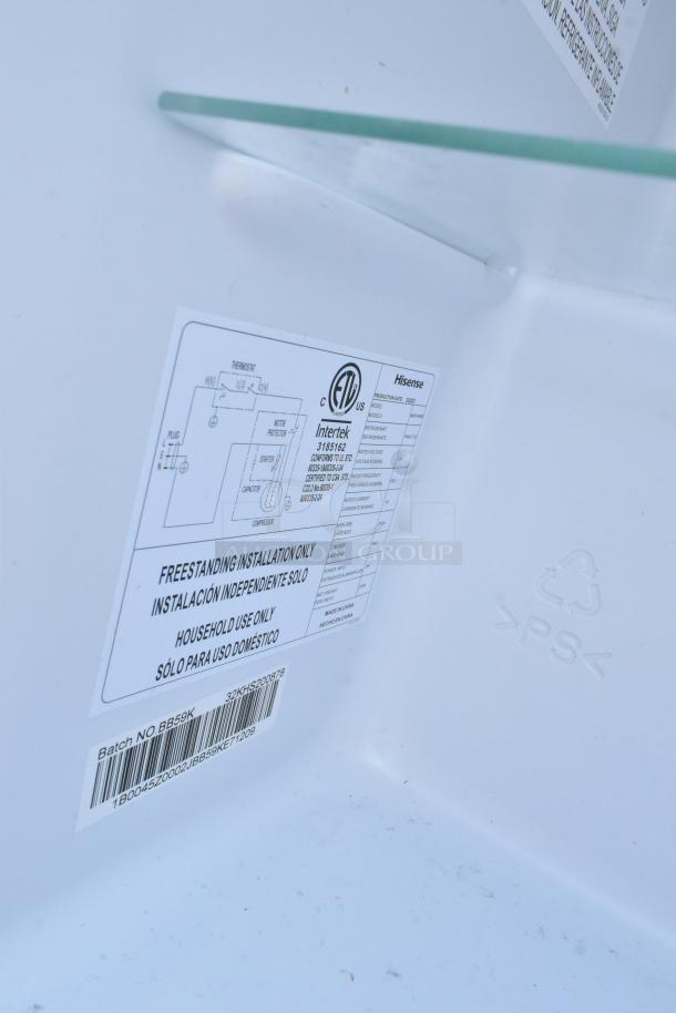 8 Various Mini Coolers Including Haier HSA02WNDBB, Galanz LR33MBKE23, Hamilton Beach REFHB31TB, Hisense WMS017MEXBE, Galanz GL17BK, Frigidaire FGFR334, Hisense WMS017MEXBE. 8 Times Your Bid! - Image 10 of 18