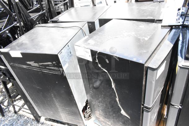 8 Various Mini Coolers Including Galanz GL43S5, Arctic King ARM32D5ASL, Vissani HVDR31GSE. 8 Times Your Bid! - Image 1 of 5