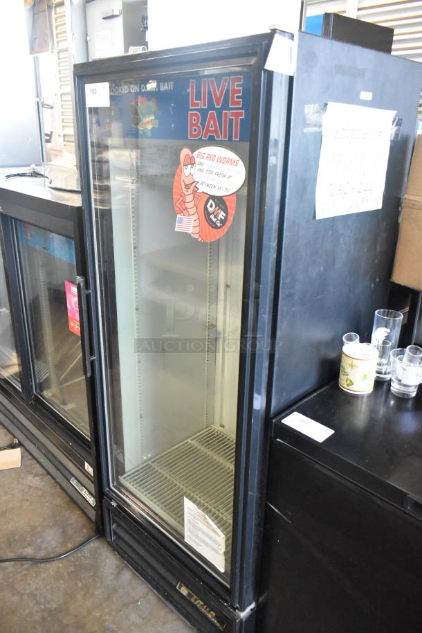 True GDM-12 Metal Commercial Single Door Reach In Cooler Merchandiser. 115 Volts, 1 Phase. - Image 2 of 6