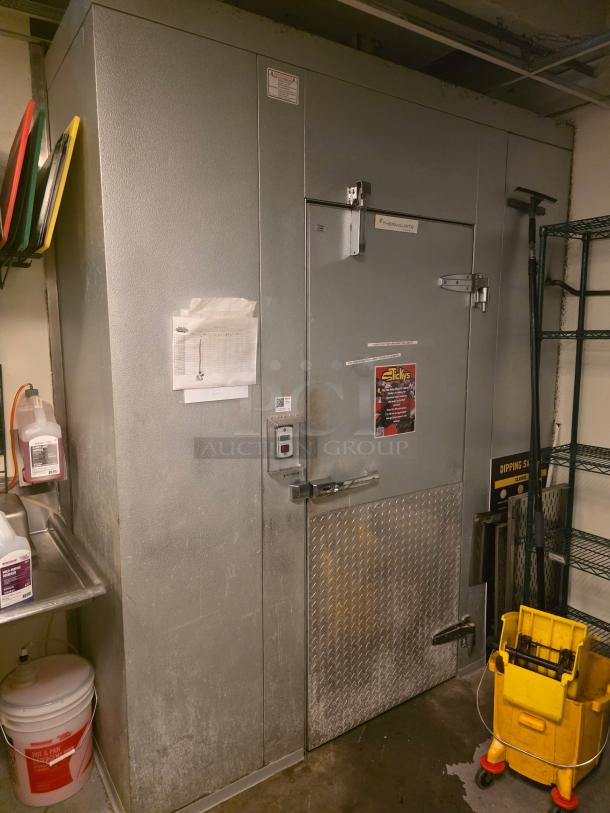 8'x10' Thermalrite Walk In Box w/ Heatcraft LCA651AEQRC6B 115 Volt, 1 Phase Evaporator and Condenser. Information Provided By The Consignor But Not Verified By PCI Auctions. Picture of the Unit Before Removal Is Included In the Listing. - Image 1 of 10