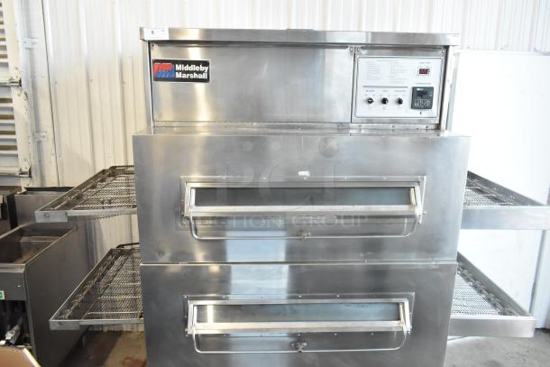 Middleby Marshall PS360 stainless steel conveyor pizza oven, natural gas, 135,000 BTU, on commercial casters, pristine condition.