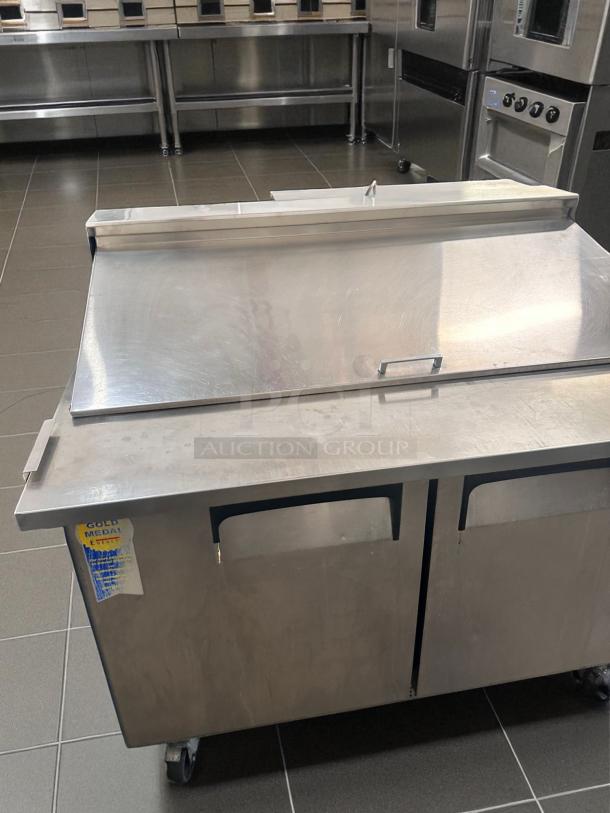 Excellent Condition – Everest EPBR2 – Refrigerated Sandwich Prep Table – 48" – 115V – Fully Tested & Working! - Image 4 of 5