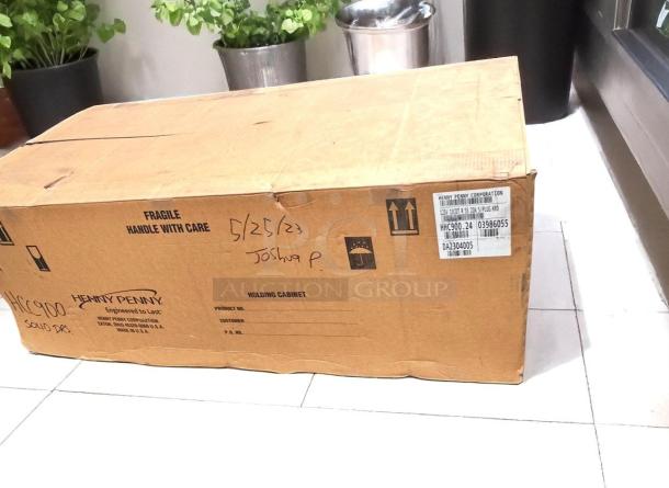 Brand New – Henny Penny HC-900 Heated Holding Cabinet – 240V - Original Box Included ! - Image 7 of 9