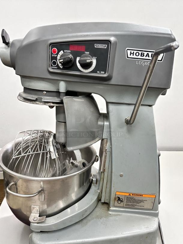 Excellent Condition – Hobart HL200 – 20 Qt Planetary Mixer – 120V – Fully Tested & Working! - Image 6 of 9