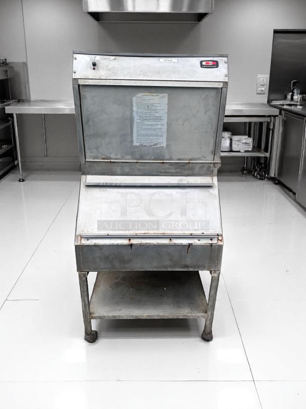 Excellent Condition – Carter-Hoffmann CW4 – Chip Warmer – 120V – Fully Tested & Working! - Image 4 of 7