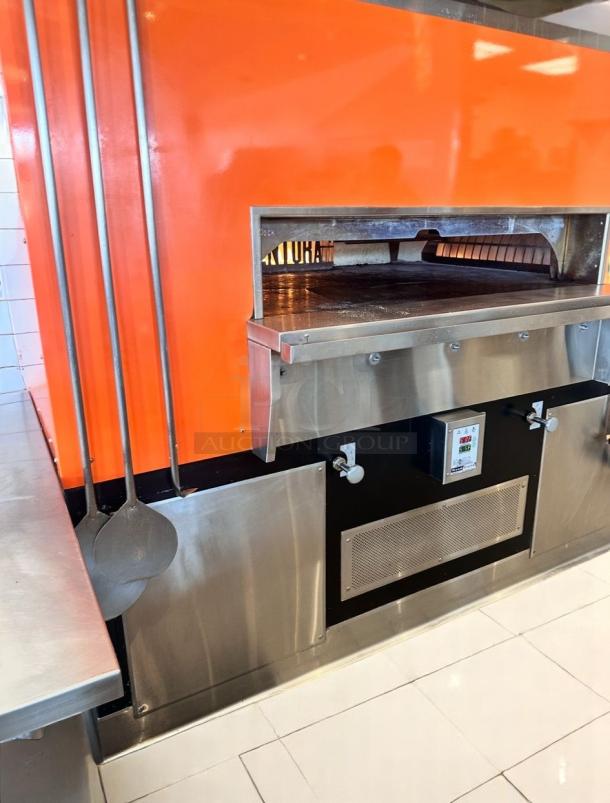 Excellent Condition – IR-DF-NG – Natural Gas Deck Oven – 365,000 BTU – Fully Tested & Working! - Image 6 of 14