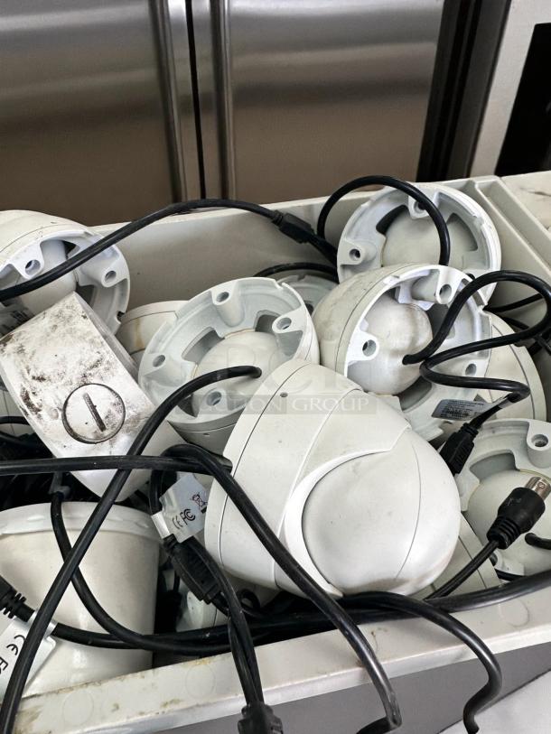 Excellent Condition – Lot of 5 Dome Security Cameras – Wired Infrared Night Vision – Fully Tested & Working! - Image 6 of 7