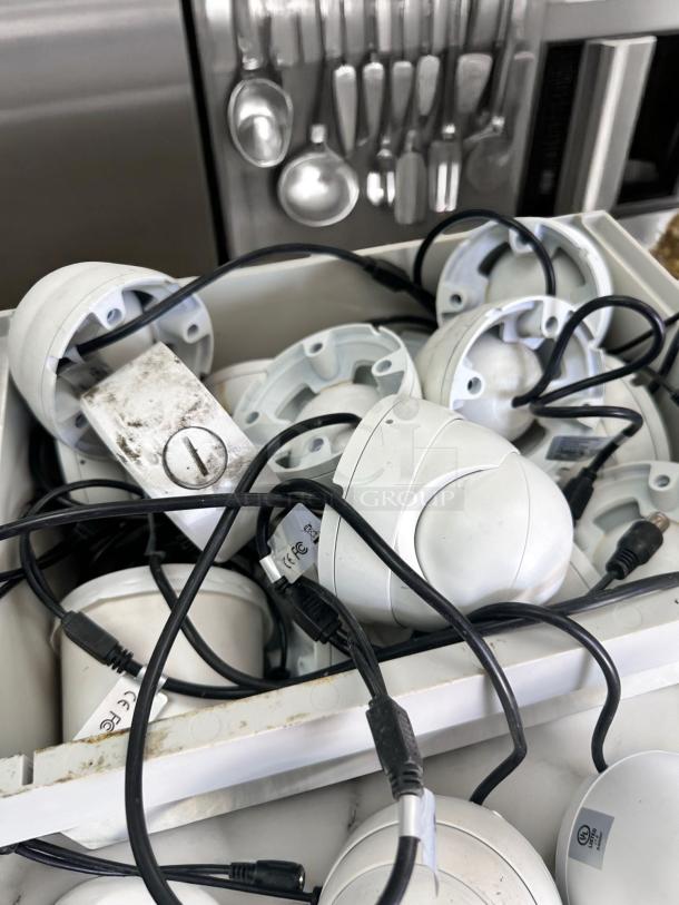 Excellent Condition – Lot of 5 Dome Security Cameras – Wired Infrared Night Vision – Fully Tested & Working! - Image 7 of 7