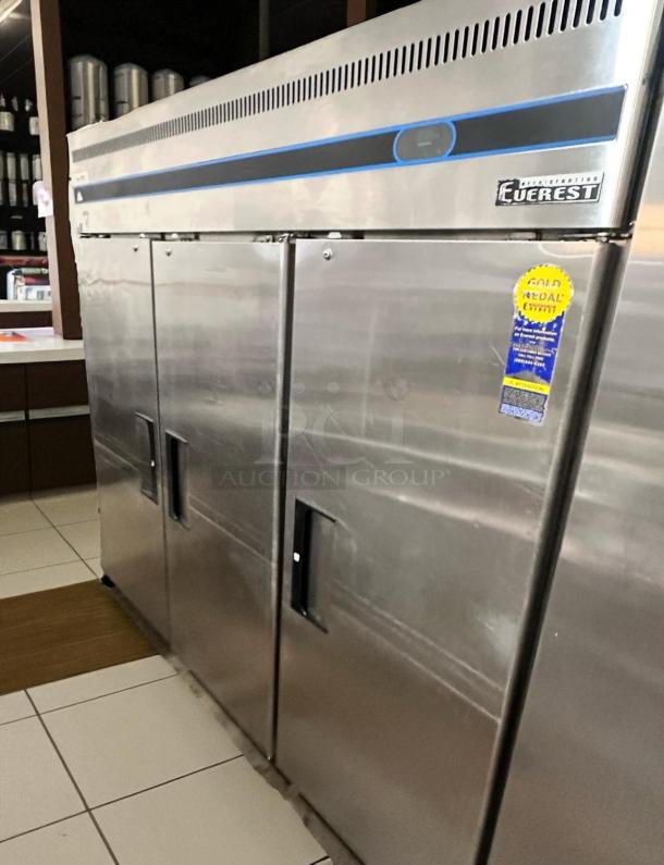 Excellent Condition – Everest ESR3 – 74.75" 3-Door Upright Reach-In Refrigerator – 71 Cu. Ft – Fully Tested & Working! - Image 8 of 9