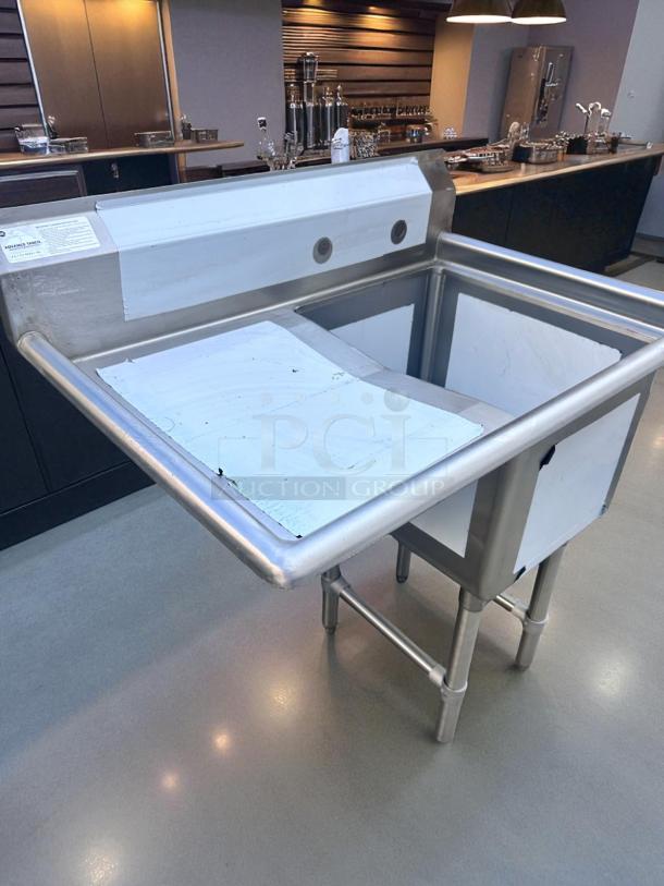 New Condition – Advance Tabco FC-1-1620-18L – One Compartment Stainless Steel Sink – Never Use! - Image 4 of 6
