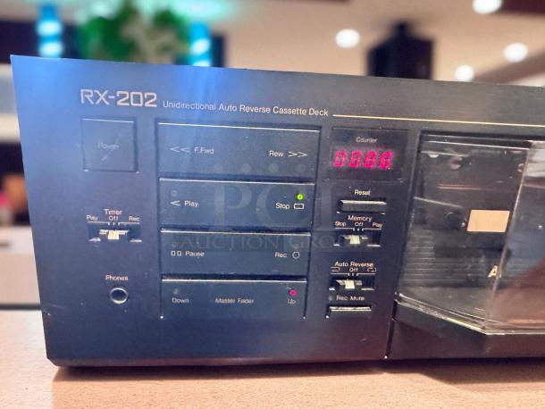 Excellent Condition – Nakamichi RX-202 – Unidirectional Auto Reverse Cassette Deck – Fully Tested & Working! - Image 3 of 8