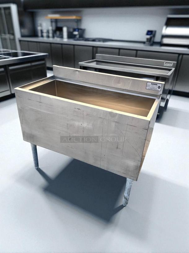 Excellent Condition – Krowne 18-36-7 – One Compartment Utility Sink – Heavy-Duty Stainless Steel – NSF – Fully Tested & Working! - Image 3 of 6
