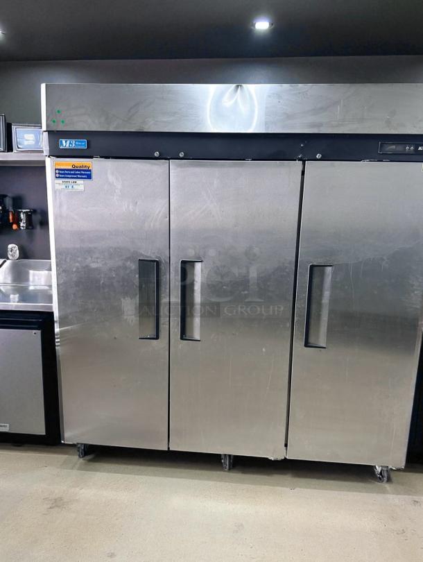 Excellent Condition – Turbo Air M3R72-3 – 3-Door Commercial Reach-In Refrigerator – 115V – Fully Tested & Working! - Image 4 of 9