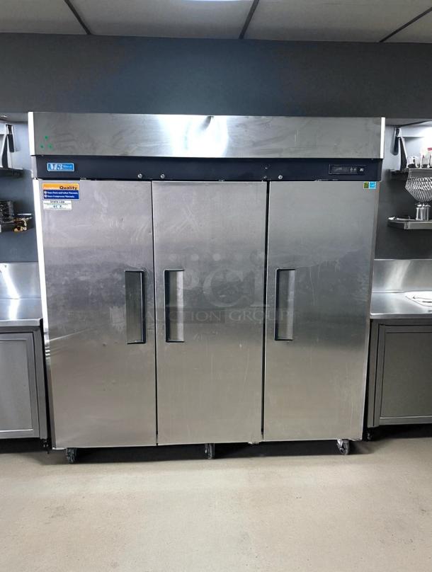 Excellent Condition – Turbo Air M3R72-3 – 3-Door Commercial Reach-In Refrigerator – 115V – Fully Tested & Working! - Image 5 of 9