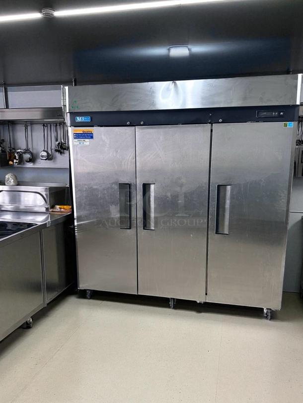 Excellent Condition – Turbo Air M3R72-3 – 3-Door Commercial Reach-In Refrigerator – 115V – Fully Tested & Working! - Image 6 of 9
