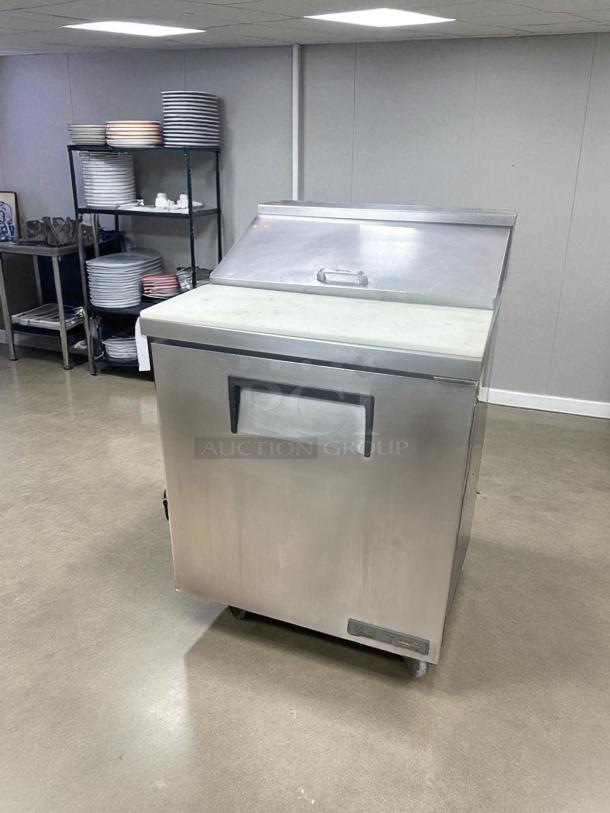 Excellent Condition – True TSSU-27-08-HC – 27" Sandwich/Salad Prep Table – 115V – Fully Tested & Working! - Image 2 of 8