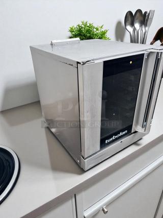 Excellent Condition – Moffat G32D5 – Turbofan Full-Size Convection Oven – Natural Gas – Fully Tested & Working!