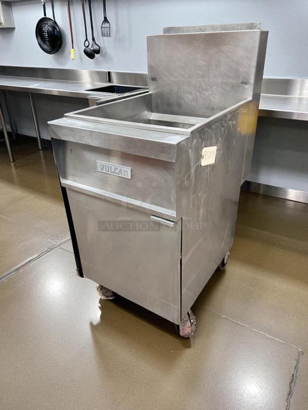 Excellent Condition – Vulcan Commercial Gas Cheese Melter – 30" Stainless Steel Broiler – Fully Tested & Working! - Image 2 of 5