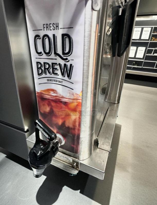 Excellent Condition – Newco CLDBR-3.5G – Commercial Cold Brew Coffee Maker – 120V – Fully Tested & Working! - Image 6 of 9