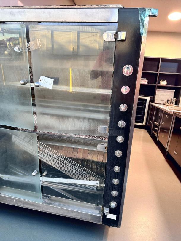 Excellent Condition – Natural Gas Rotisserie Oven – 12 Skewer – 220V – Fully Tested & Working! - Image 7 of 10