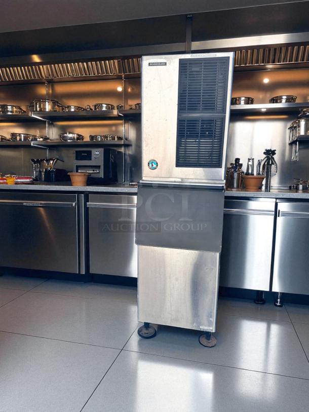 Hoshizaki KM-500MAH modular ice maker in excellent condition, 115V, fully tested and working, with crescent cube feature.