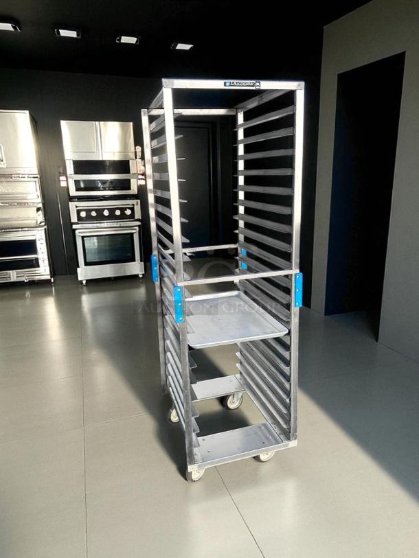 Lakeside 20-pan aluminum sheet pan rack in excellent condition, end load design, fully tested and working.