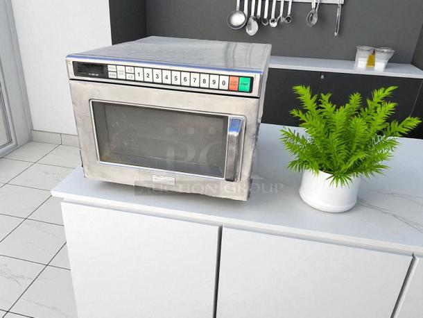 Panasonic commercial microwave in excellent condition, heavy-duty stainless steel, keypad controls, fully tested and working.