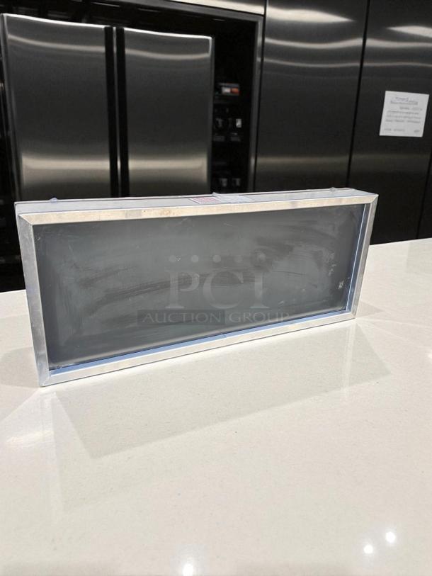 Marshall Air Systems Heated Zone Shelf, Series 5000, Model 500793Y, excellent condition, NSF certified, fully tested.