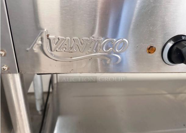 Avantco electric 4-well steam table close-up; stainless steel, dry heat model, with control knob and Avantco logo.