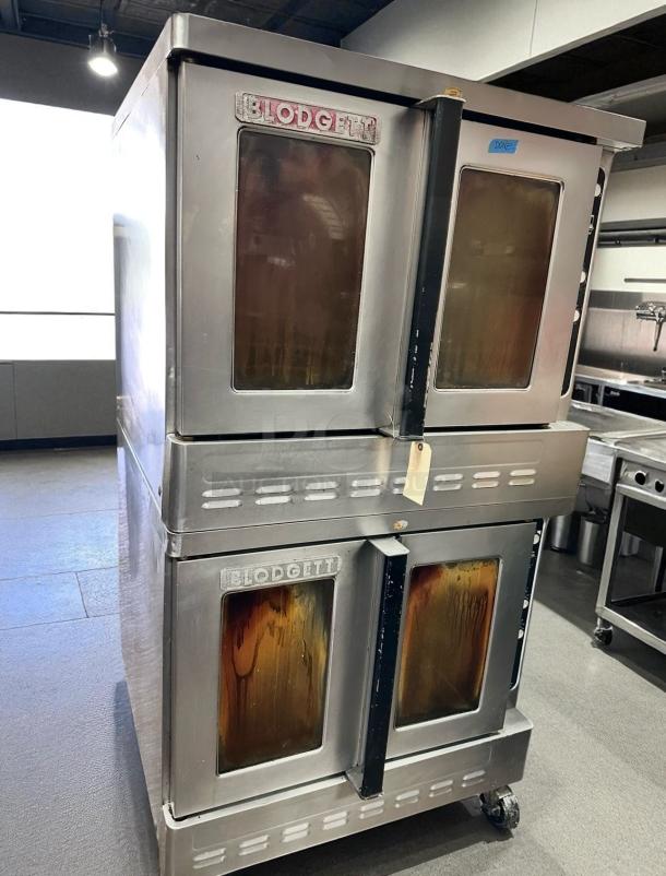 Blodgett DFG-200 double stack gas convection oven in excellent condition, natural gas, fully tested, with brand markings.